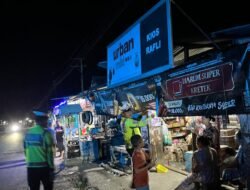 Sapa Warga di Tengah Patroli, Polantas Polda Sulbar Tebarkan Semangat Keselamatan Berlalu Lintas