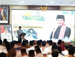 Hadiri Maulid Nabi di Sulbar, Menag RI Puji Pembangunan dan Kinerja Gubernur Suhardi Duka