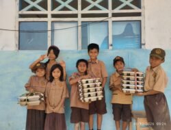 SPPG Mamasa Tandukkalua Ballabatu Salurkan MBG kepada 2.430 Penerima Manfaat