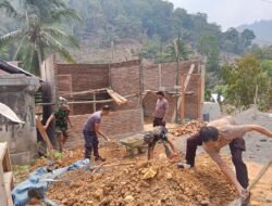 Dari Hunian Layak hingga Jalan Desa, TMMD ke-130 Kodim 1418/Mamuju Hadirkan Harapan bagi Warga Pammulukang